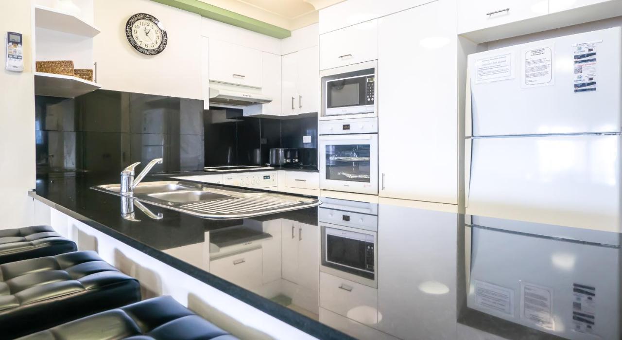 Victoria Square Apartments Gold Coast Exterior foto